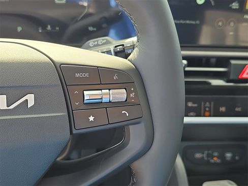 New 2026 Kia Sportage SX image 33