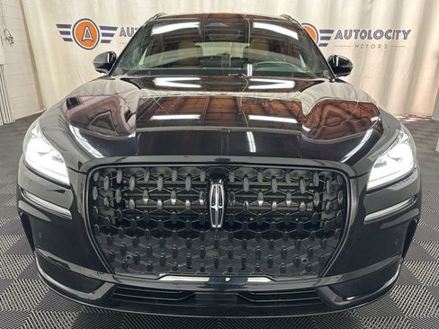 Used 2023 Lincoln Corsair Reserve w/ Equipment Group 202A AWD/4WD image 4