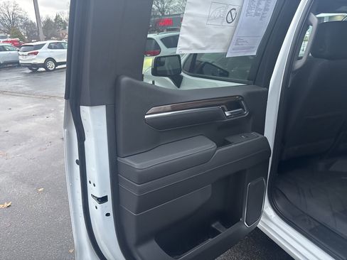 Used 2025 Chevrolet Silverado 1500 LT w/ Protection Package image 22