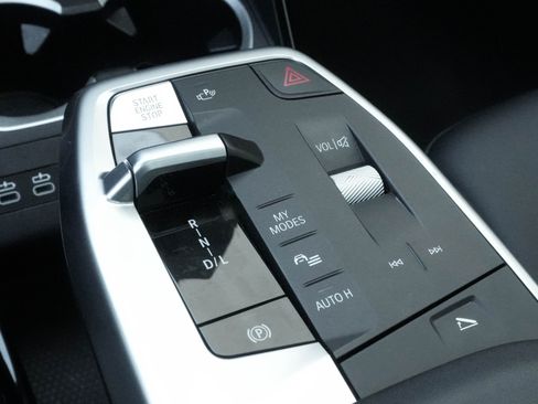 Certified 2025 BMW X1 xDrive28i AWD/4WD image 27