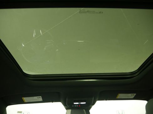 New 2025 Honda Prologue Touring image 15