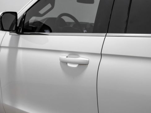 Used 2020 Ford Expedition XLT w/ Equipment Group 202A image 37