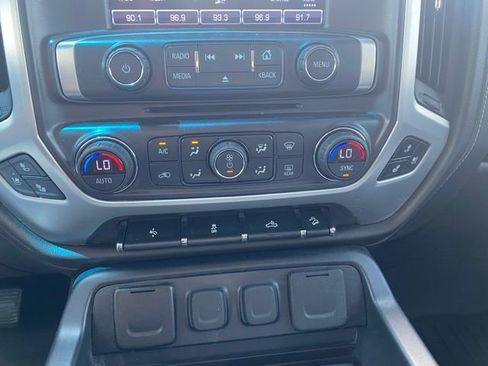 Used 2018 GMC Sierra 1500 SLT w/ SLT Premium Package AWD/4WD image 28
