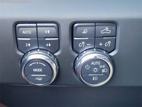 Used 2024 GMC Sierra 2500 Denali Ultimate image 17