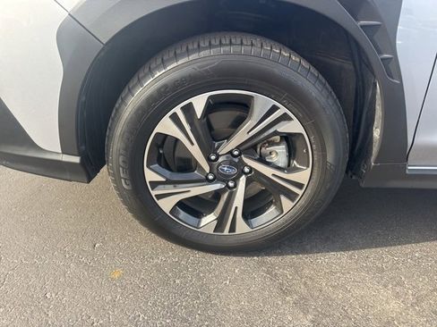 Used 2024 Subaru Crosstrek 2.0i Premium w/ Popular Package #3 image 24