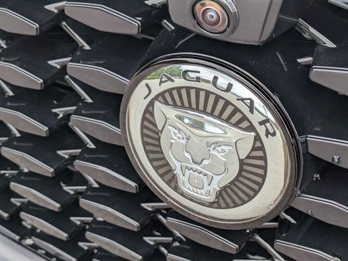 New 2026 Jaguar F-PACE R-Dynamic S image 30