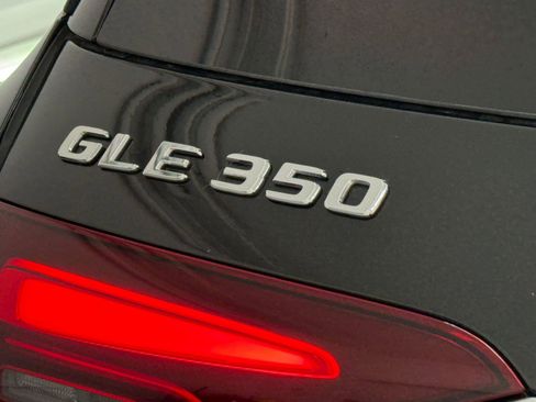Certified 2025 Mercedes-Benz GLE 350 4MATIC image 20