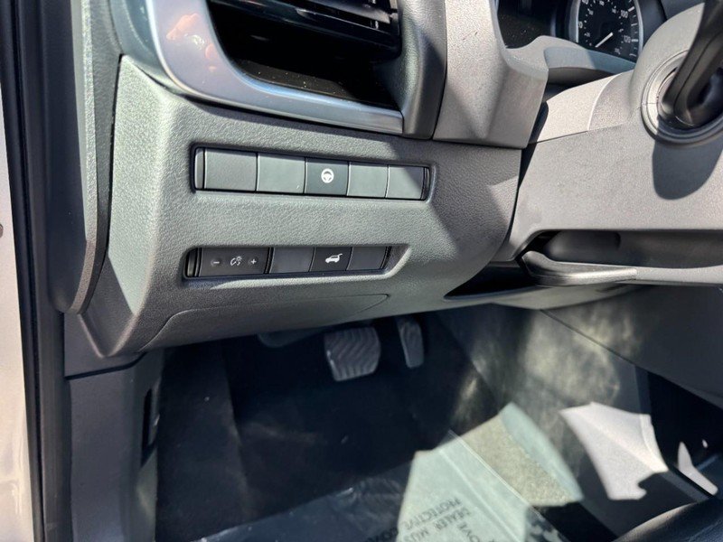 Used 2023 Nissan Rogue SL w/ SL Premium Package AWD/4WD image 15