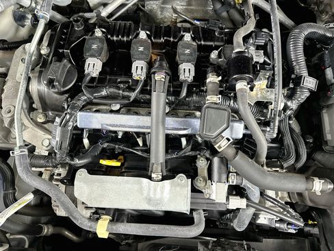 Used 2024 Nissan Versa SV w/ Trunk Package FWD image 31