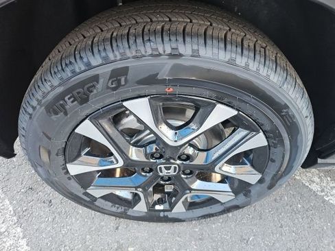 New 2026 Honda HR-V EX-L image 18