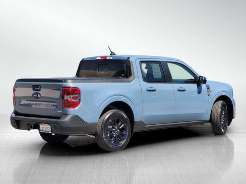 Certified 2024 Ford Maverick Lariat w/ Black Appearance Package AWD/4WD image 4