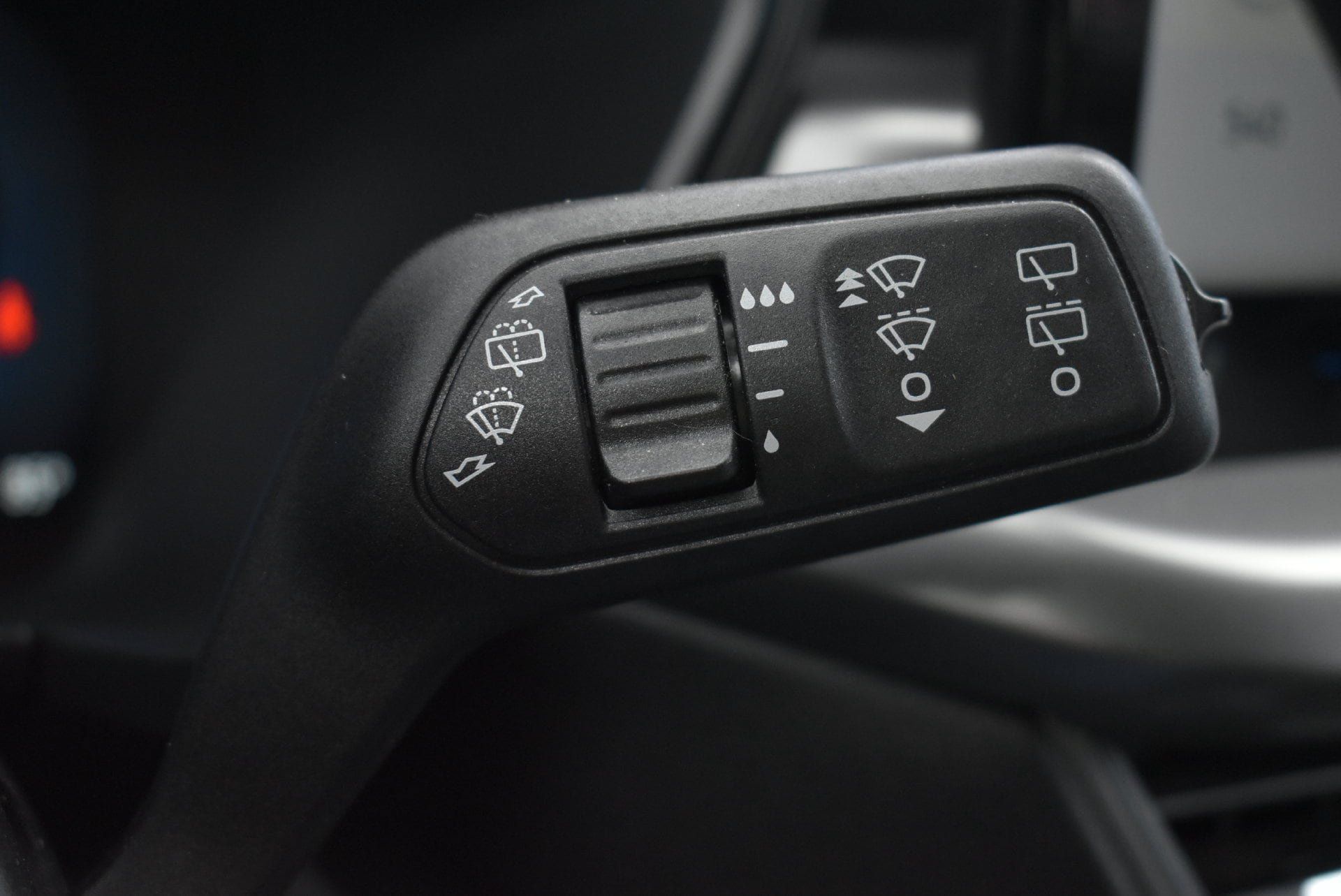 Used 2023 Ford Escape Active w/ Tech Pack #2 FWD image 24