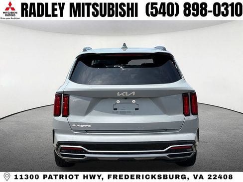 Used 2023 Kia Sorento SX FWD image 23