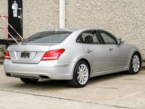 Used 2013 Hyundai Equus Signature image 9