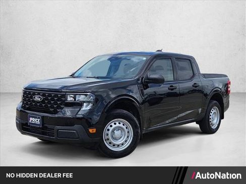 Used 2025 Ford Maverick XL w/ Equipment Group 102A AWD/4WD image 1