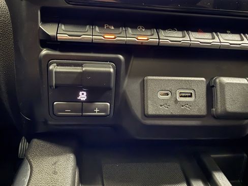 Used 2020 GMC Sierra 1500 Denali image 32