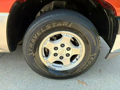 Used 2001 Chevrolet Silverado 1500 LS w/ Firm Ride Suspension Pkg RWD image 35