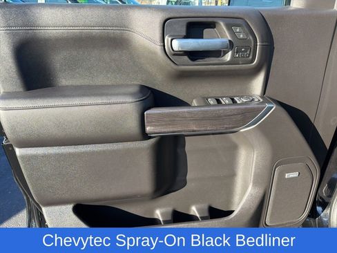 Certified 2021 Chevrolet Silverado 1500 LTZ w/ Technology Package image 21