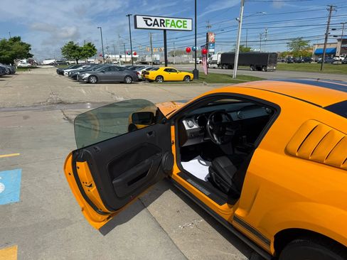 Used 2008 Ford Mustang Coupe RWD image 17
