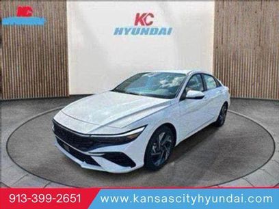 New 2025 Hyundai Elantra Limited
