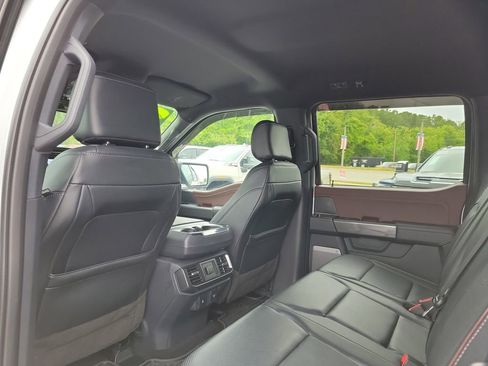 Used 2023 Ford F150 Lariat AWD/4WD image 10
