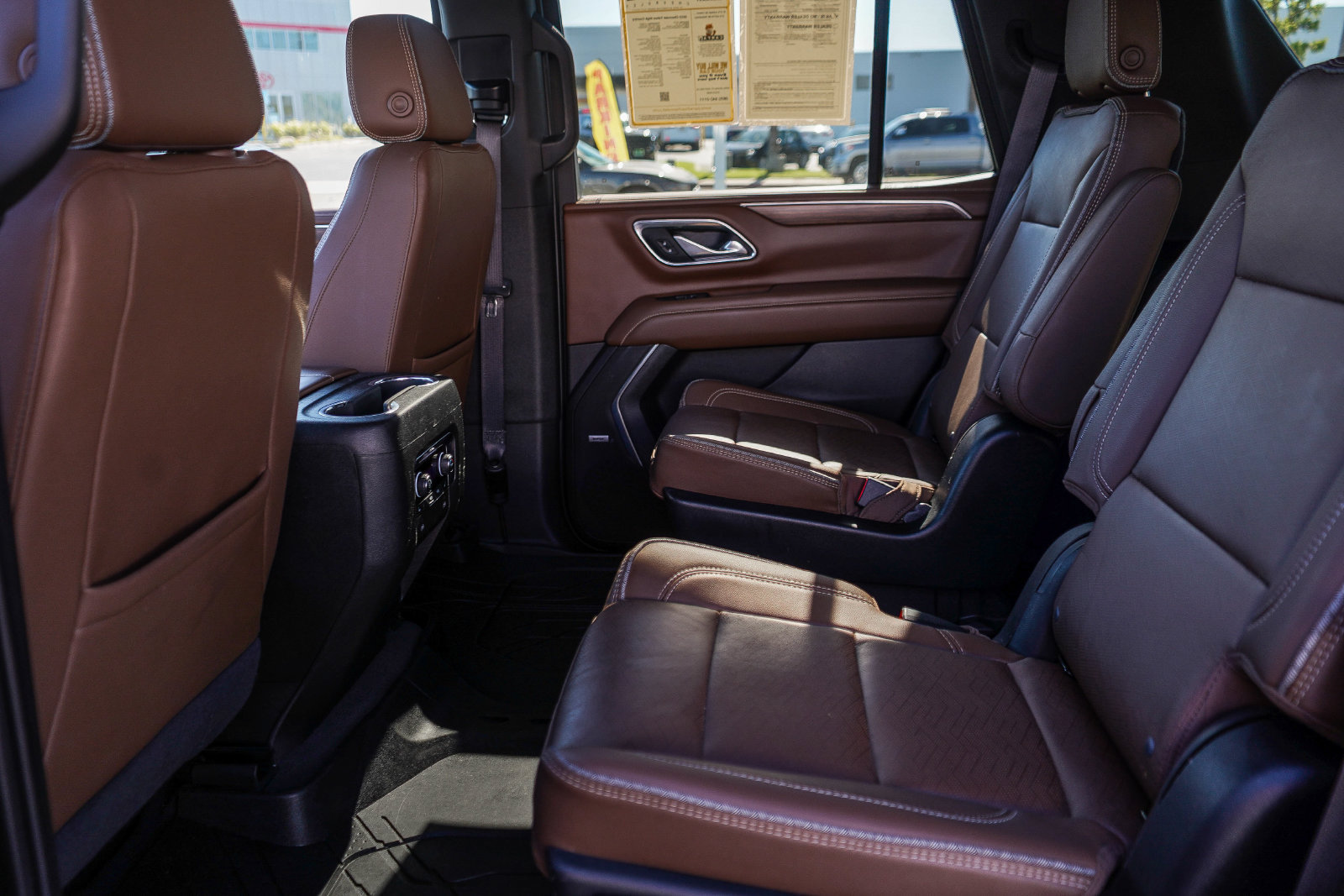 Used 2023 Chevrolet Tahoe High Country w/ LPO, Illumination Package AWD/4WD image 20