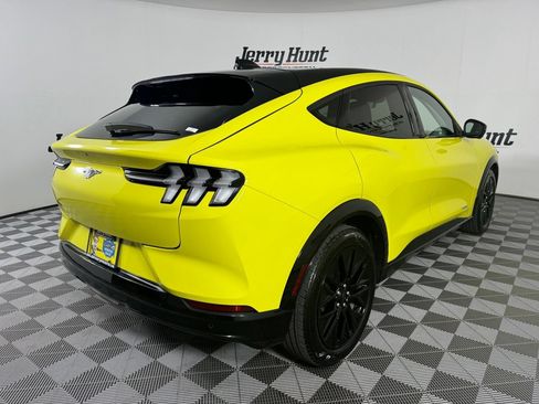Used 2025 Ford Mustang Mach-E Premium w/ Sport Appearance Package AWD/4WD image 6