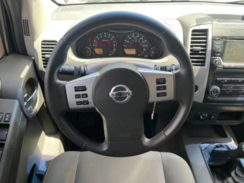 Used 2015 Nissan Xterra S w/ Value Package AWD/4WD image 21