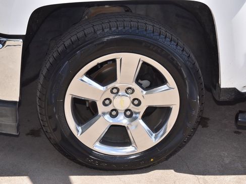 Used 2018 Chevrolet Silverado 1500 LT w/ Texas Edition image 36