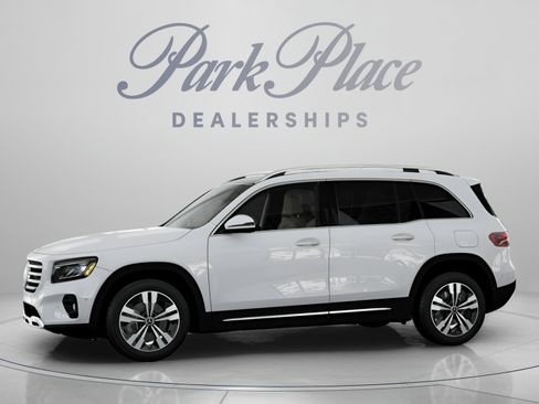 Certified 2026 Mercedes-Benz GLB 250 image 4