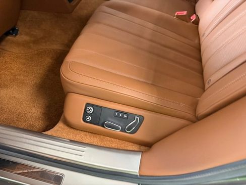 Used 2014 Bentley Flying Spur W12 AWD/4WD image 17
