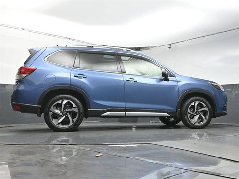 Used 2023 Subaru Forester Touring w/ Popular Package #3 image 41