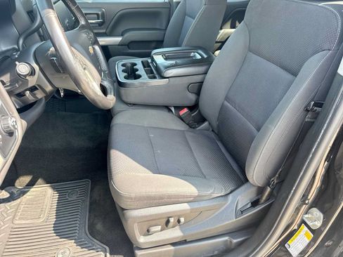 Used 2018 Chevrolet Silverado 1500 LT w/ Midnight Edition AWD/4WD image 14