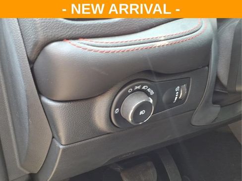 Used 2023 Dodge Durango R/T AWD/4WD image 18