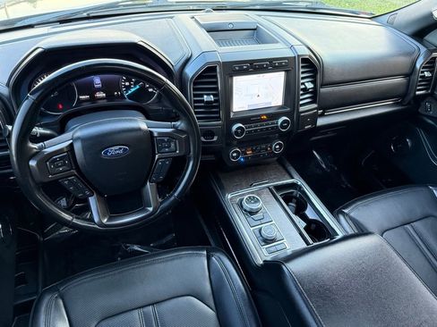 Used 2021 Ford Expedition Limited image 31