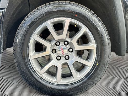 Used 2018 GMC Sierra 1500 Denali AWD/4WD image 34