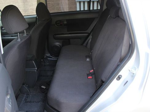 Used 2008 Scion xB FWD image 13