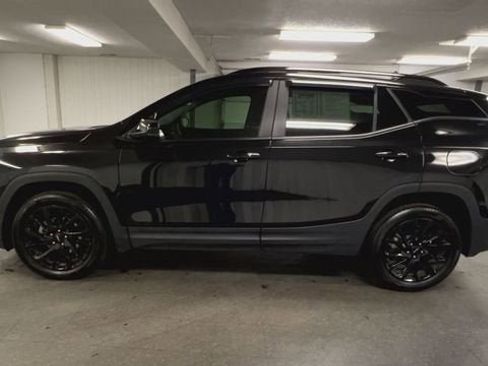 Certified 2024 GMC Terrain SLE w/ Driver Convenience Package image 5