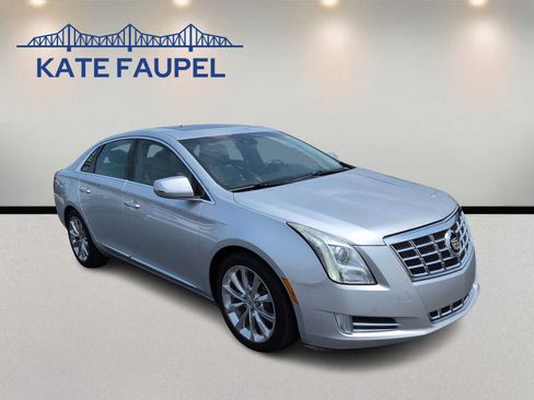 Used 2013 Cadillac XTS Premium FWD image 1