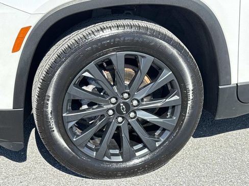 Used 2023 Chevrolet Traverse RS AWD/4WD image 31