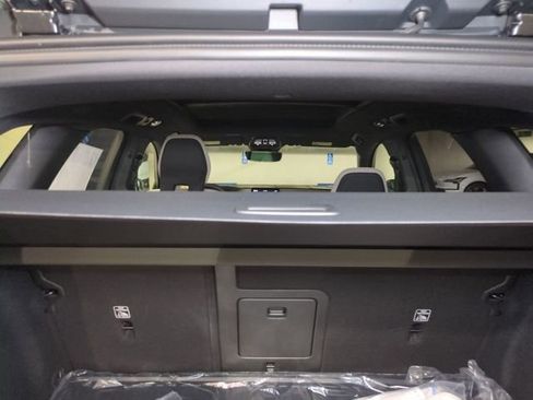 New 2026 Volvo XC60 T8 Plus w/ Climate Package image 28