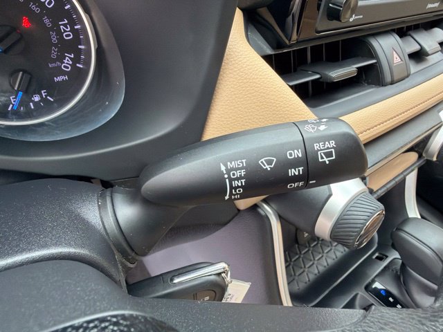 Used 2020 Toyota RAV4 LE w/ All Weather Liner Package AWD/4WD image 28