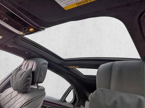 Certified 2025 Mercedes-Benz S 580e 4MATIC Sedan image 18