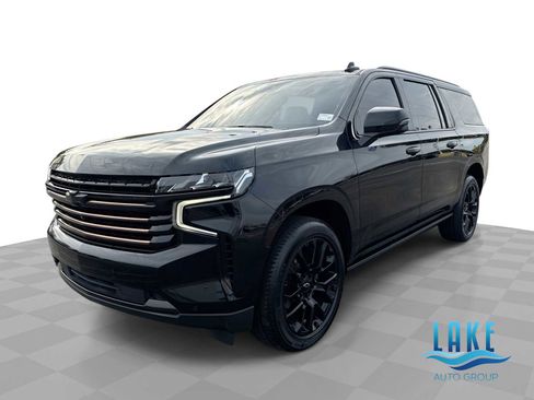 Certified 2023 Chevrolet Suburban High Country image 1