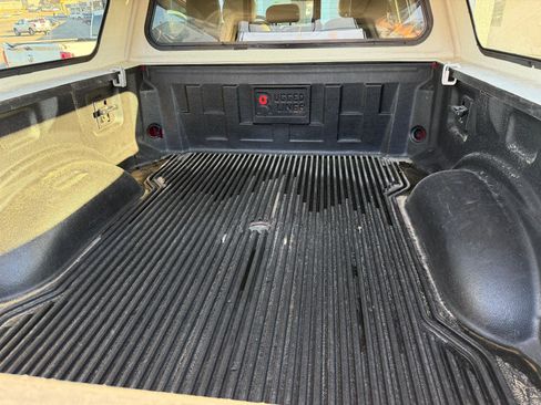 Used 2018 Ford F250 Lariat w/ Chrome Package image 13