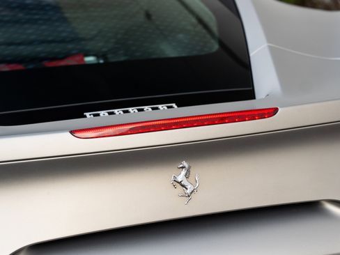 Used 2016 Ferrari 488 GTB image 33