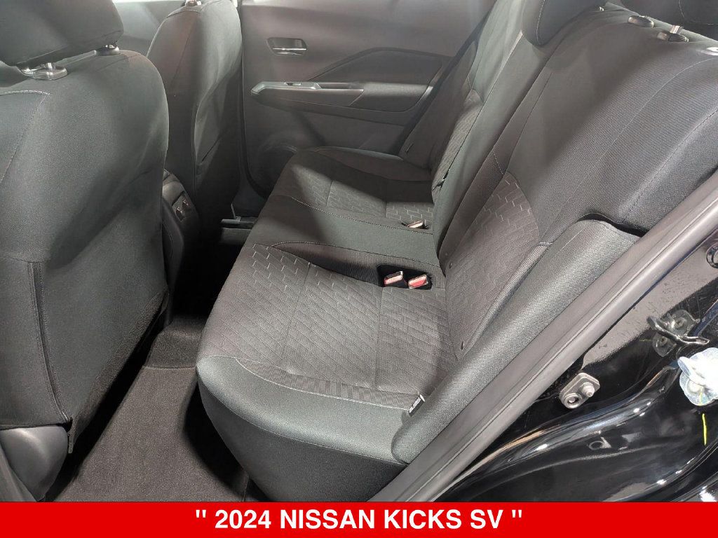 Used 2024 Nissan Kicks SV FWD image 27