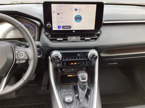 Used 2023 Toyota RAV4 Limited image 11