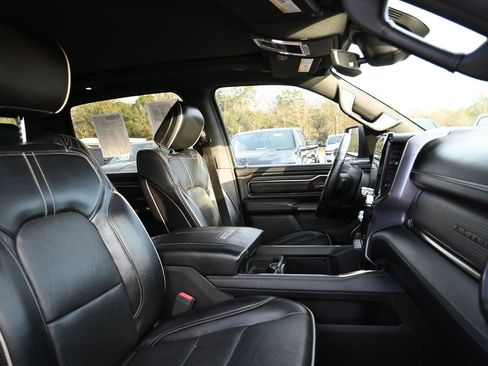 Used 2021 RAM 1500 Limited image 40