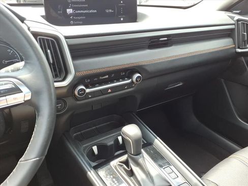 Used 2025 MAZDA CX-50 AWD 2.5 Hybrid w/ Premium Pkg image 28